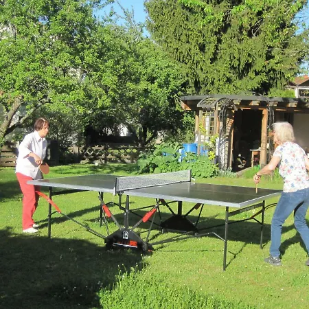 Haus Messmer アパート *